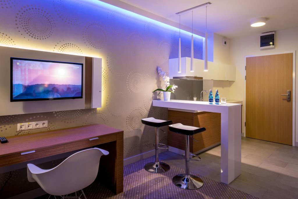 Rest Apartments วรอตซวาฟ ภายนอก รูปภาพ